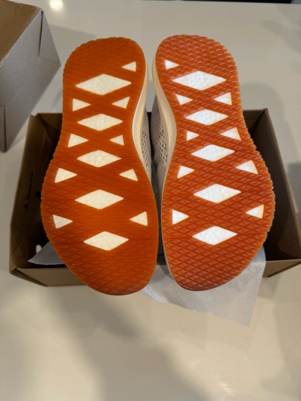 NOBULL Drive Mesh Sneaker in White Gum, size 8 - Picture 8 of 8